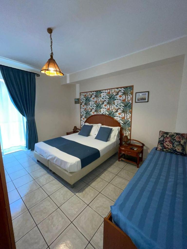 Casa Famiani Bed & Breakfast Letojanni Luaran gambar